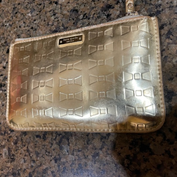 KATE SPADE WRISTLET - Picture 1 of 7